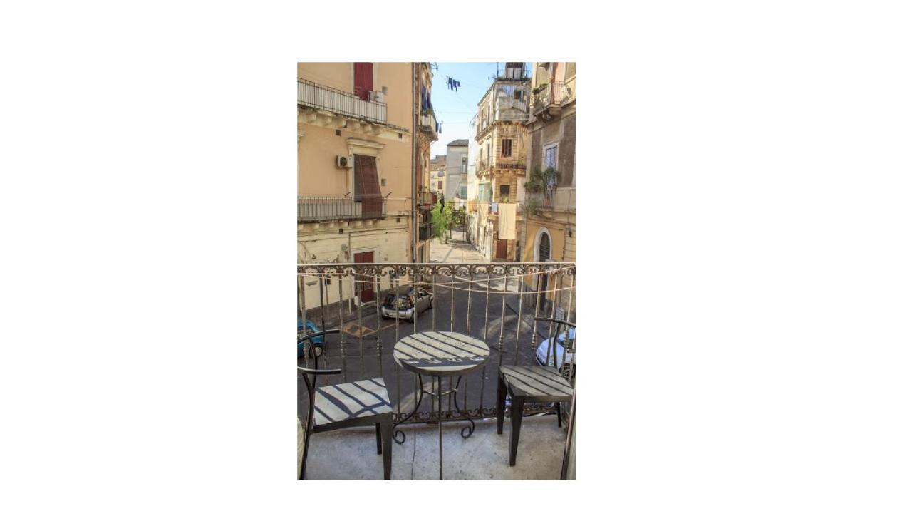 Apartamento Casa Vacanza Civita Catania Centro Exterior foto